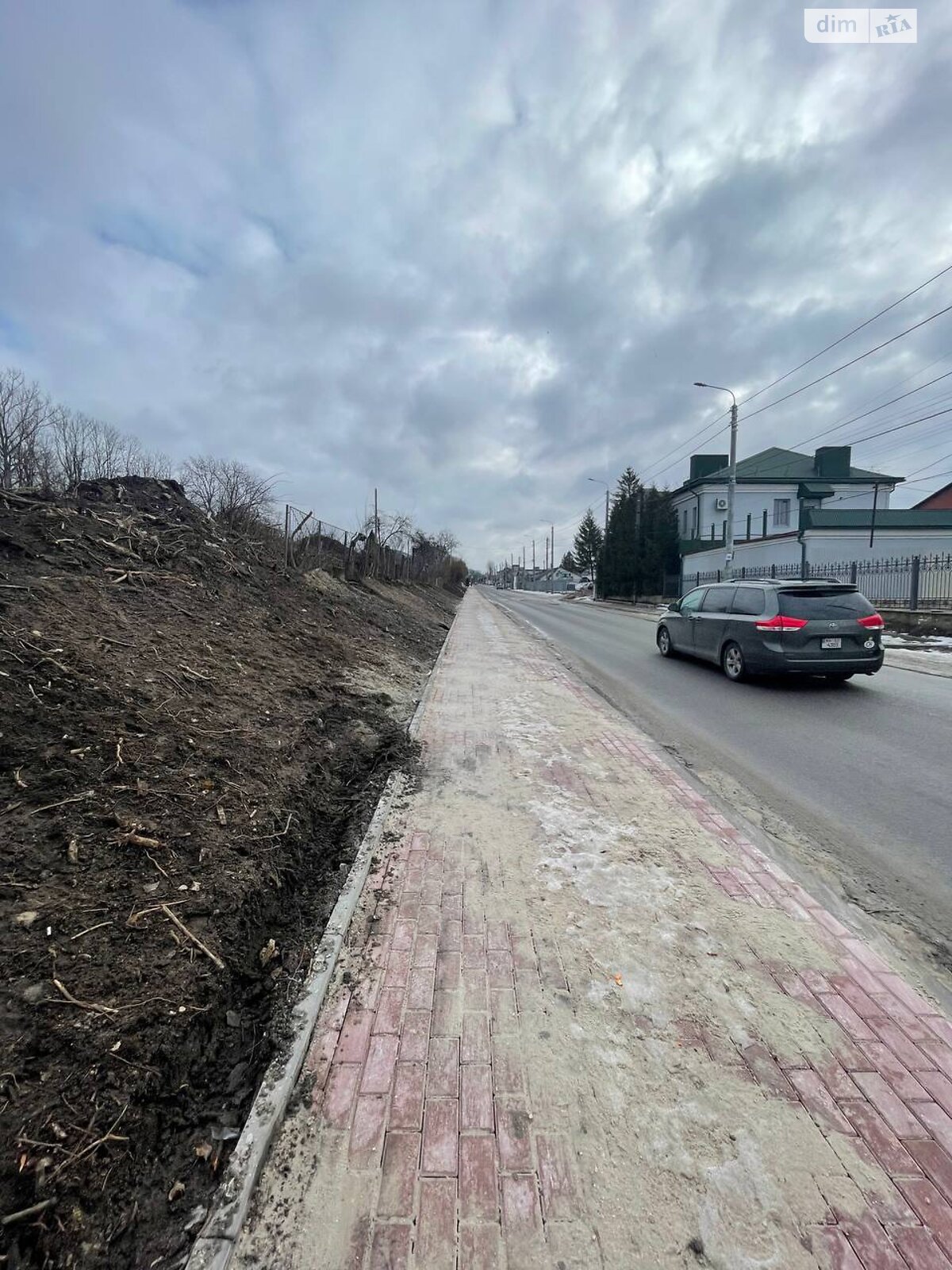 Земля комерційного призначення в Тернополі, район Оболоня, площа 9.8 сотки фото 1 Земля комерційного призначення в Тернополі, район Оболоня, площа 9.8 сотки фото 1