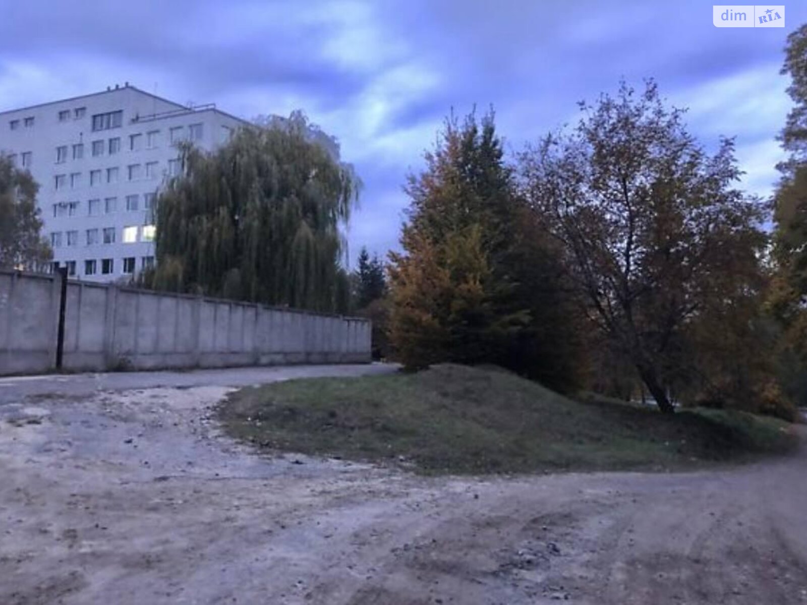 Земля коммерческого назначения в Тернополе, район Оболоня, площадь 23 сотки фото 1