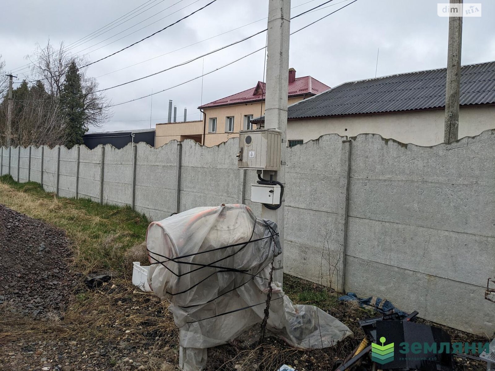 Земельна ділянка комерційного призначення в Тисмениці, площа 29.88 сотки фото 1 Земельна ділянка комерційного призначення в Тисмениці, площа 29.88 сотки фото 1
