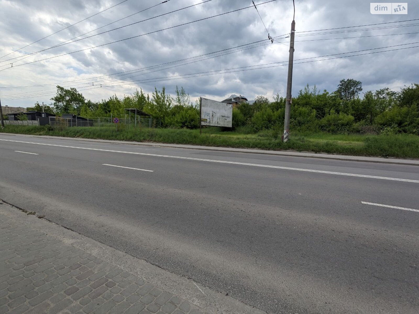 Земельна ділянка комерційного призначення в Угринові, площа 7.35 сотки фото 1 Земельна ділянка комерційного призначення в Угринові, площа 7.35 сотки фото 1