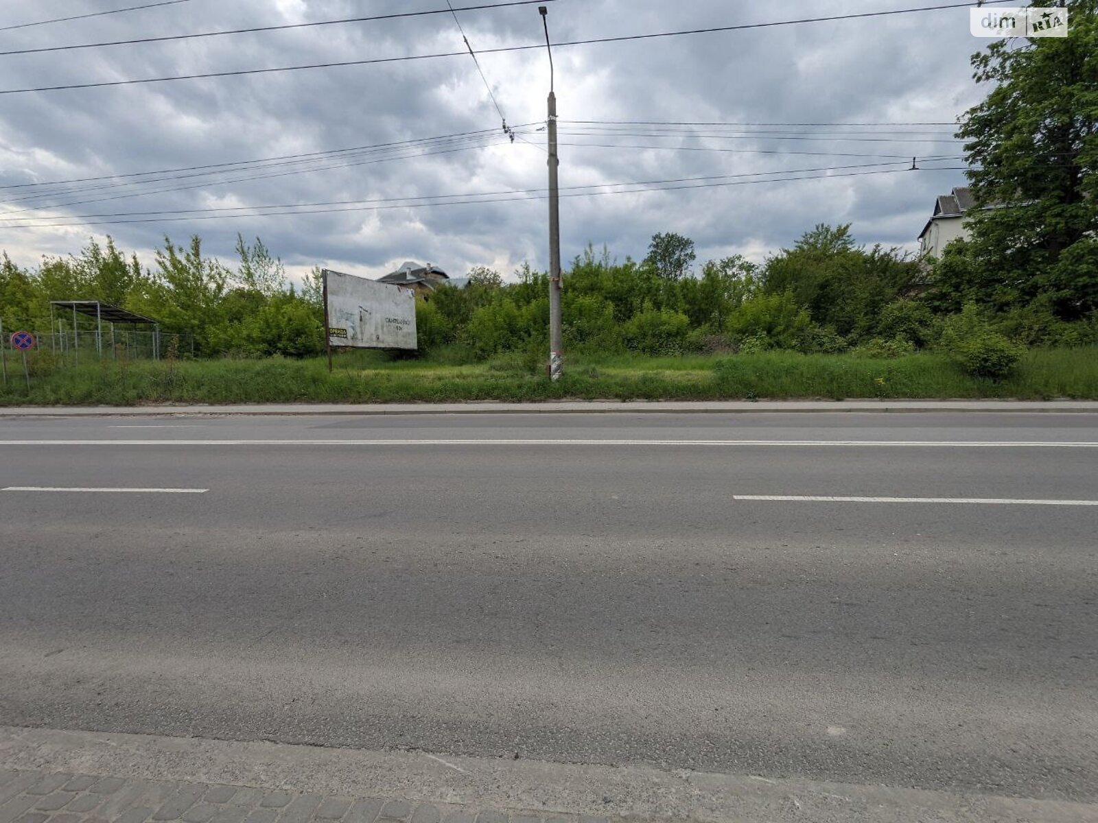 Земельна ділянка комерційного призначення в Угринові, площа 7.35 сотки фото 1 Земельна ділянка комерційного призначення в Угринові, площа 7.35 сотки фото 1