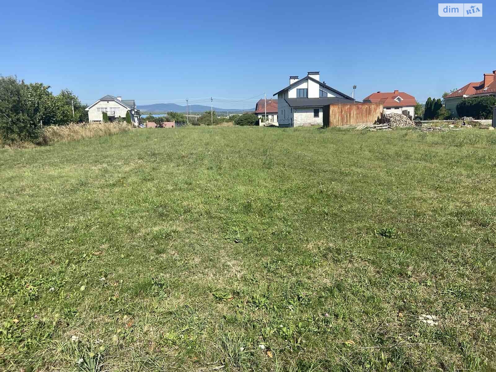 Земля комерційного призначення в Ужгороді, район Дравці, площа 20 соток фото 1 Земля комерційного призначення в Ужгороді, район Дравці, площа 20 соток фото 1