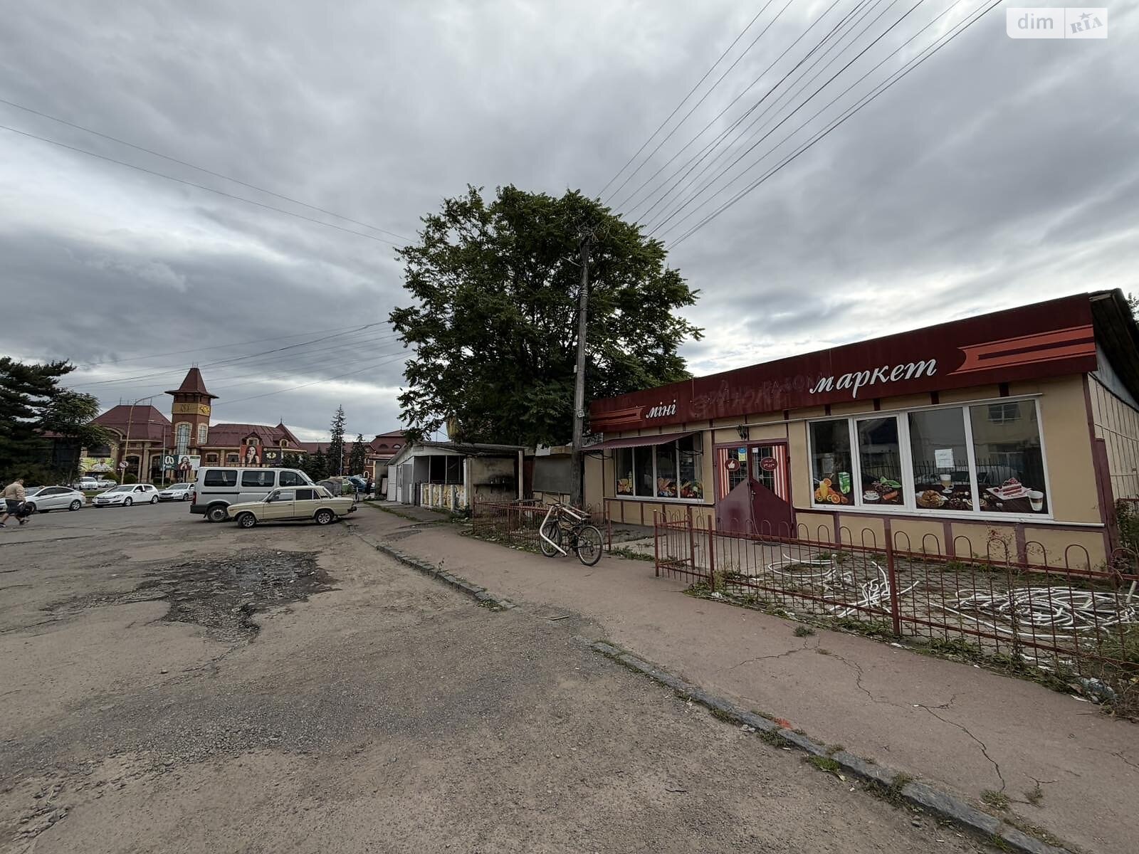 Земля комерційного призначення в Ужгороді, район Центр, площа 3.69 сотки фото 1