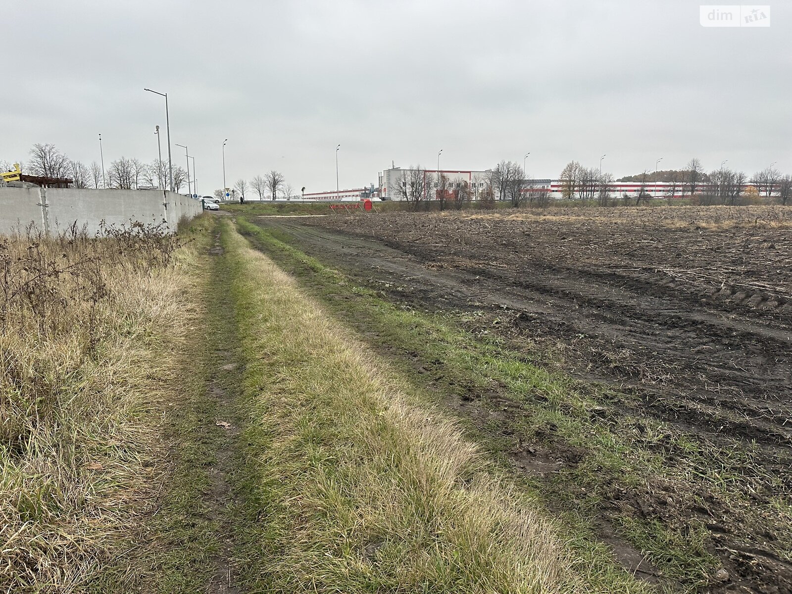 Земельный участок коммерческого назначения в Виннице, площадь 150 соток фото 1