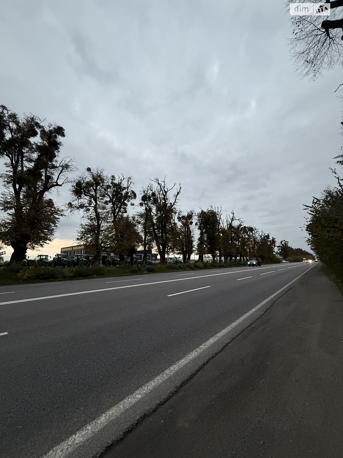 Земельный участок коммерческого назначения в Якушинцах, площадь 4.12 Га фото 1 Земельный участок коммерческого назначения в Якушинцах, площадь 4.12 Га фото 1