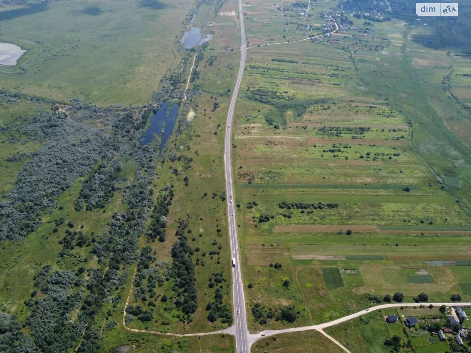 Земельна ділянка комерційного призначення в Яворові, площа 1750 соток фото 1