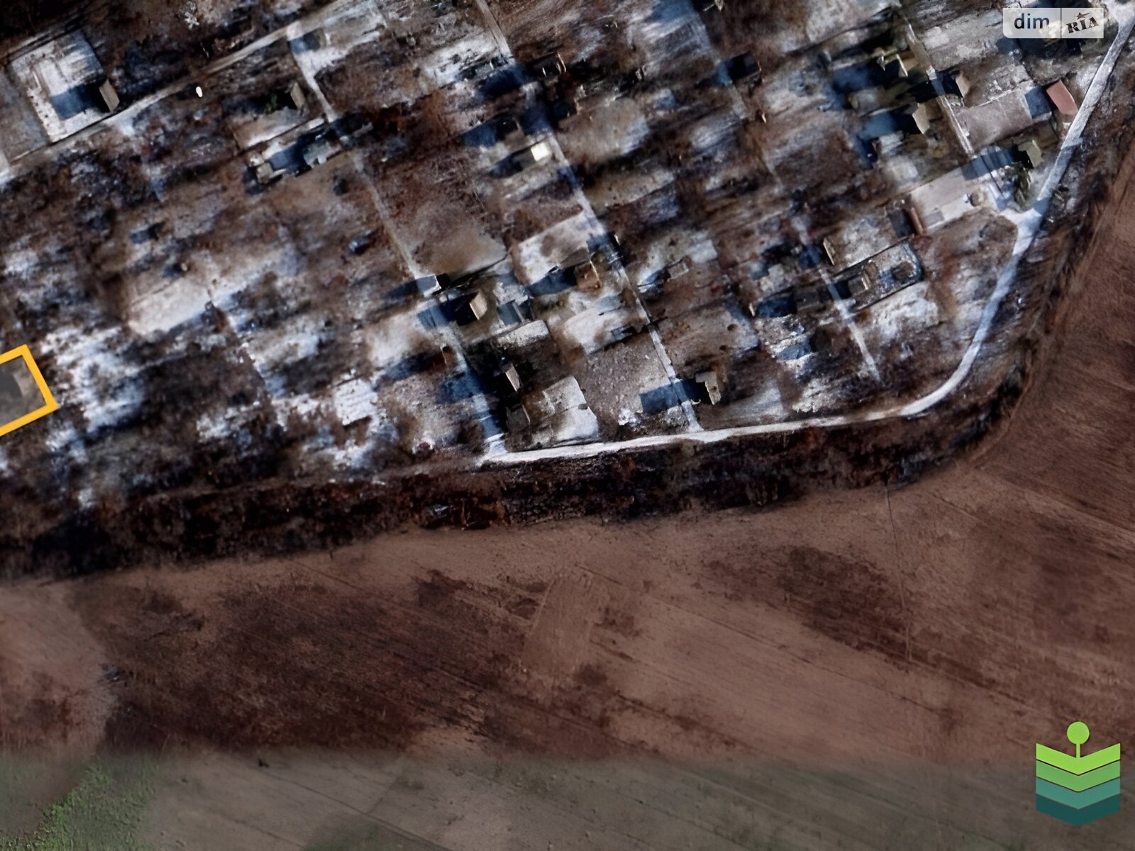 Земельна ділянка сільськогосподарського призначення в Чернієві, площа 12 соток фото 1 Земельна ділянка сільськогосподарського призначення в Чернієві, площа 12 соток фото 1
