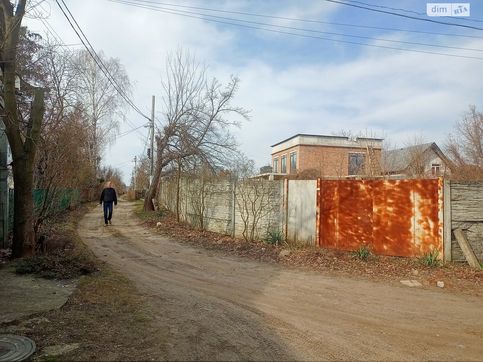 Земля сільськогосподарського призначення в Києві, район Осокорки, площа 7 соток фото 1 Земля сільськогосподарського призначення в Києві, район Осокорки, площа 7 соток фото 1