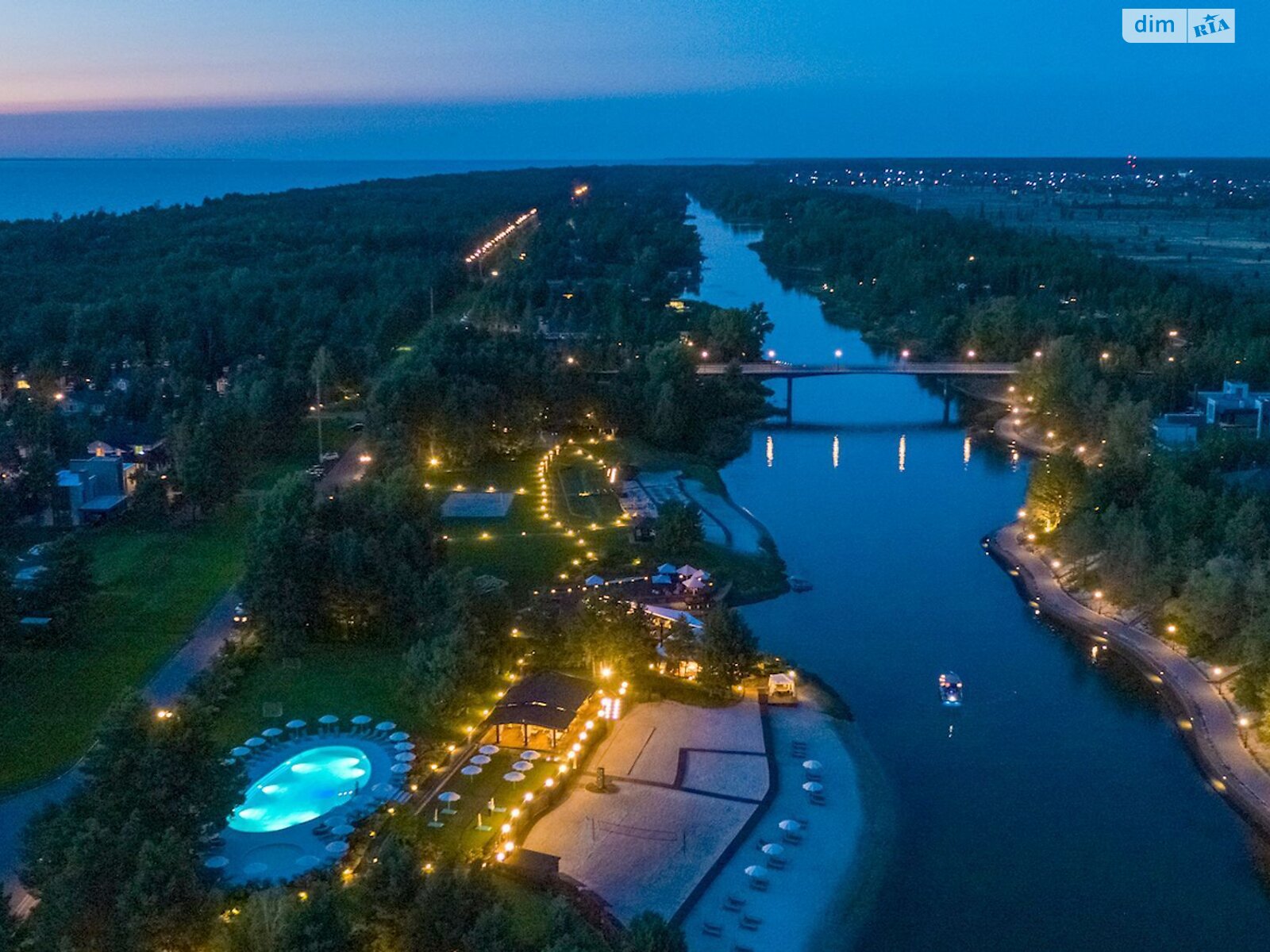 Земельна ділянка сільськогосподарського призначення в Лебедівці, площа 13 соток фото 1