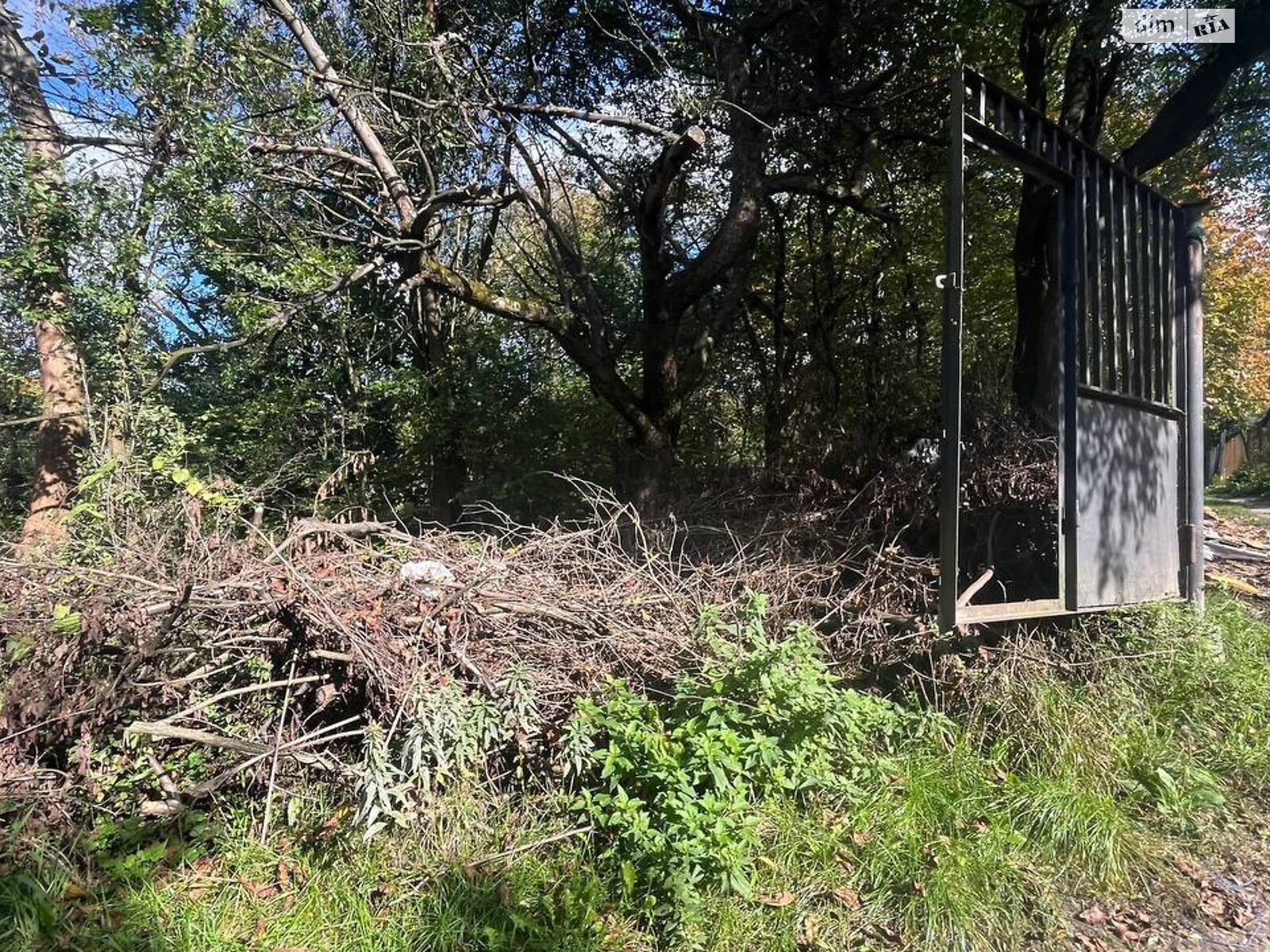 Земля сельскохозяйственного назначения в Львове, район Шевченковский, площадь 6.75 сотки фото 1 Земля сельскохозяйственного назначения в Львове, район Шевченковский, площадь 6.75 сотки фото 1