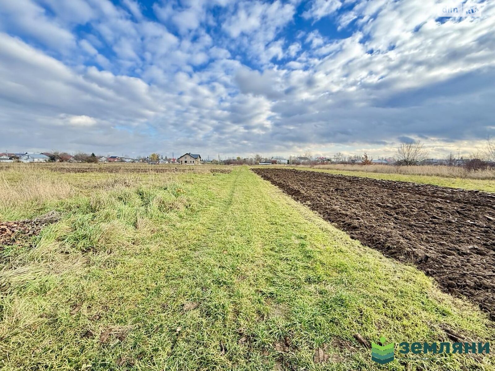 Земельна ділянка сільськогосподарського призначення в Микитинцях, площа 8.19 сотки фото 1