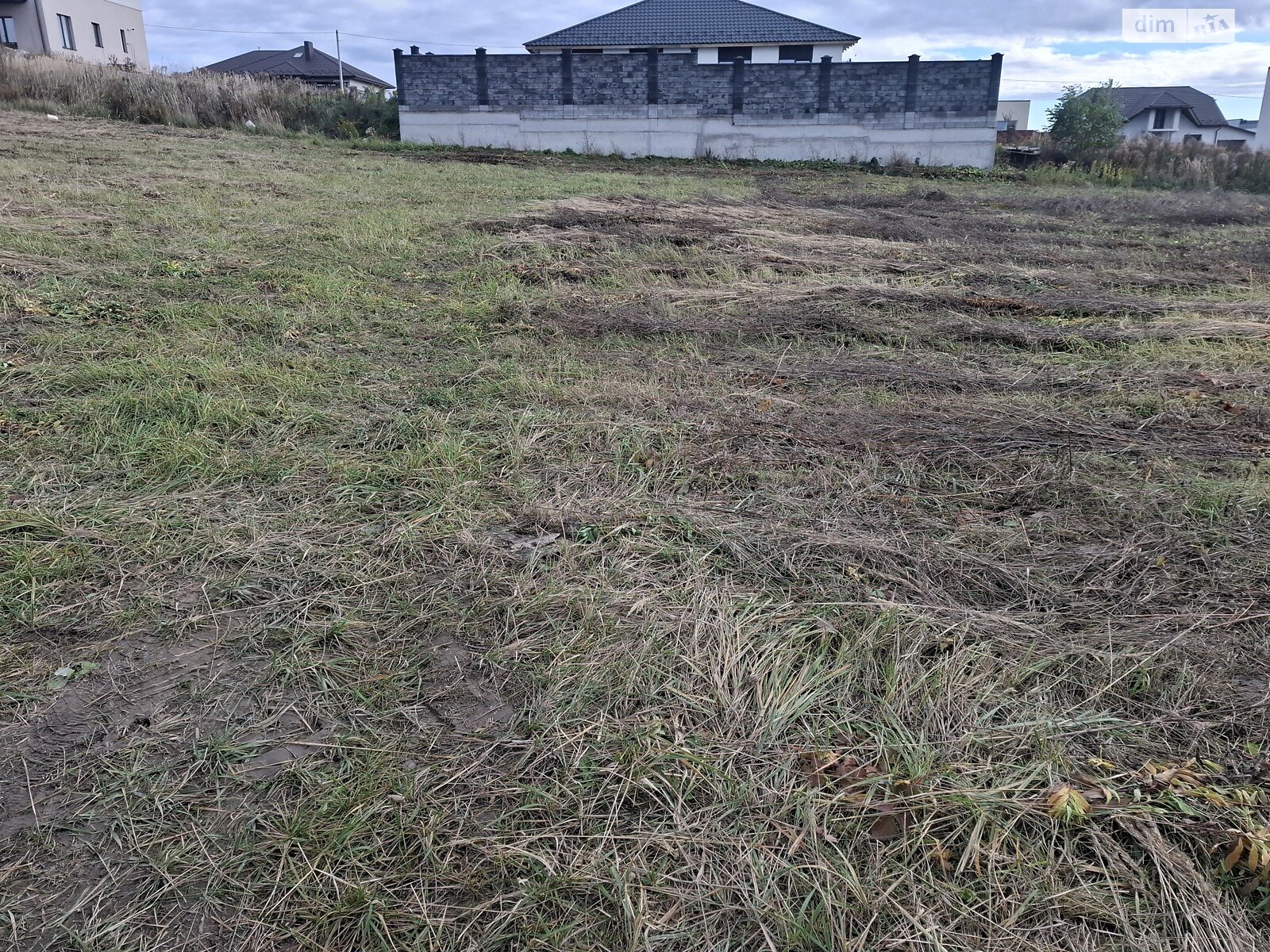 Земельна ділянка сільськогосподарського призначення в Обарові, площа 9.43 сотки фото 1 Земельна ділянка сільськогосподарського призначення в Обарові, площа 9.43 сотки фото 1