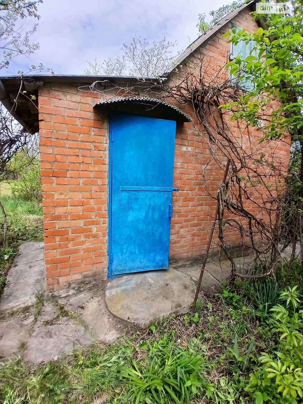 Земельна ділянка сільськогосподарського призначення в Сальнику, площа 5 соток фото 1 Земельна ділянка сільськогосподарського призначення в Сальнику, площа 5 соток фото 1