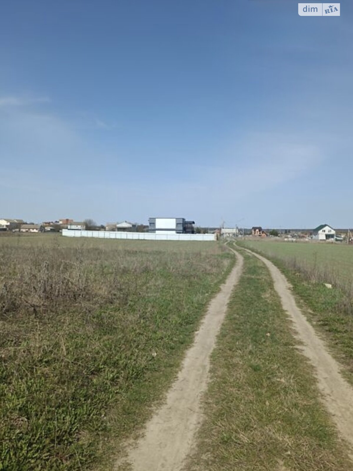 Земельна ділянка сільськогосподарського призначення в Стрижавці, площа 8 соток фото 1 Земельна ділянка сільськогосподарського призначення в Стрижавці, площа 8 соток фото 1