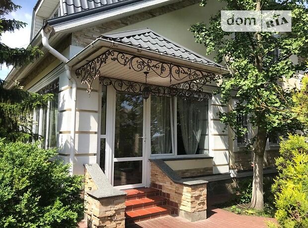 продажа садовая, 135 Киев Дарницкий