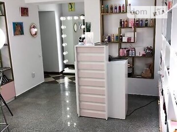 Аренда офисного помещения в Тернополе, Камінна,4, помещений - 4 фото 1 Аренда офисного помещения в Тернополе, Камінна,4, помещений - 4 фото 1