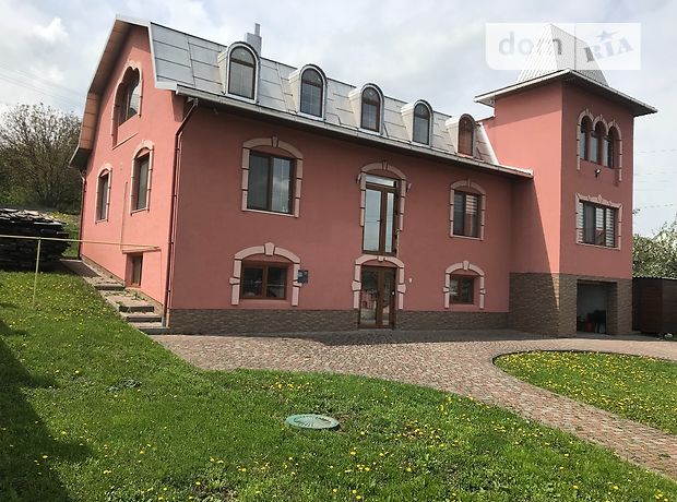 двухэтажный дом с подвалом, 327 кв. м, кирпич. Продажа в Михальче (Черновицкая обл.) фото 1 двухэтажный дом с подвалом, 327 кв. м, кирпич. Продажа в Михальче (Черновицкая обл.) фото 1