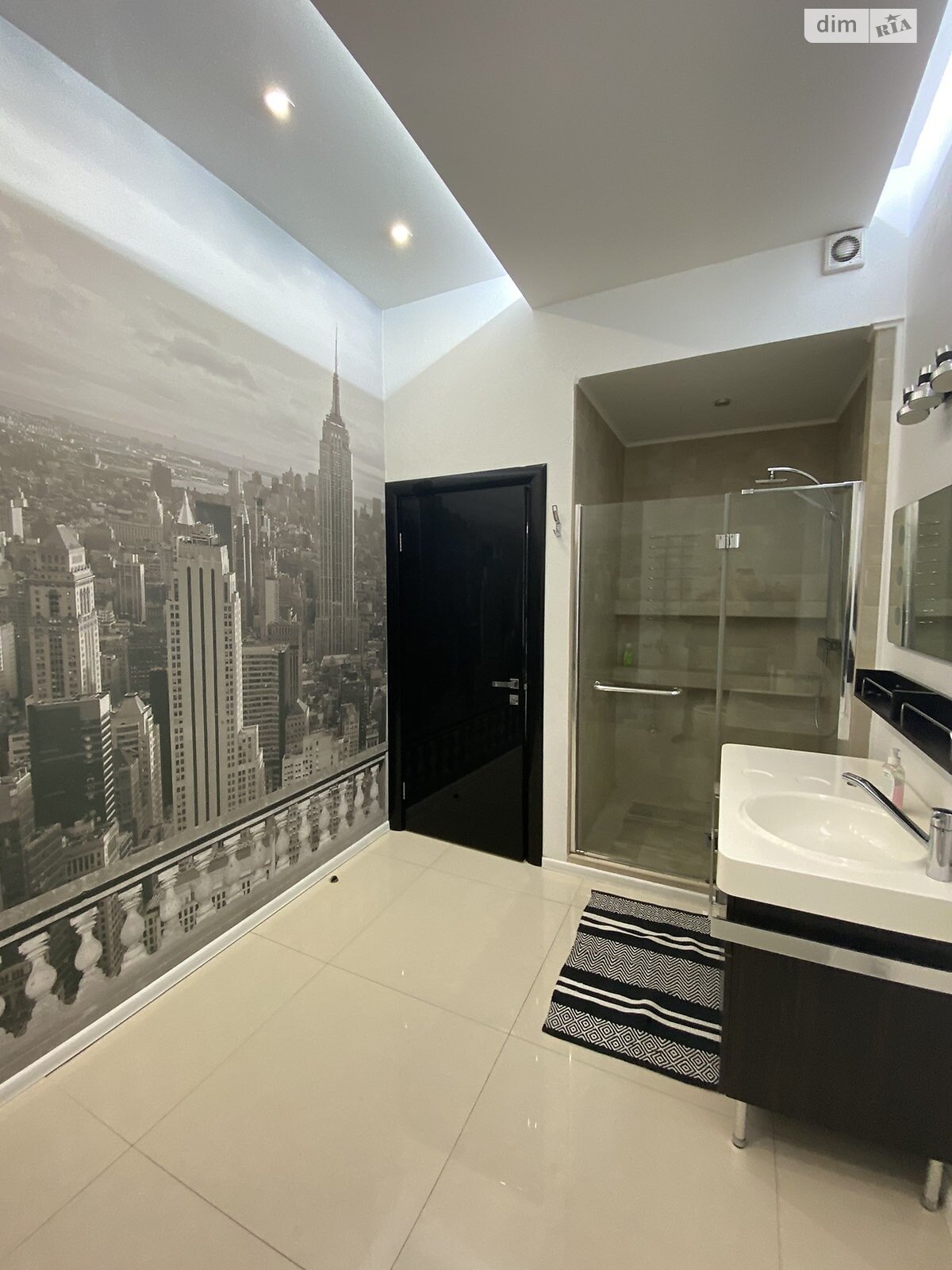 двоповерховий будинок з верандою, 290 кв. м, пінобетон. Продаж в Києві, район Подільський фото 1 двоповерховий будинок з верандою, 290 кв. м, пінобетон. Продаж в Києві, район Подільський фото 1