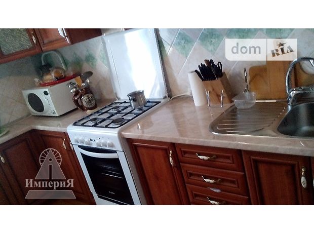 Продажа квартиры, 3 ком., Київська, Біла Церква, р‑н. Залізничне селище, Карбишева вулиця Продажа квартиры, 3 ком., Київська, Біла Церква, р‑н. Залізничне селище, Карбишева вулиця
