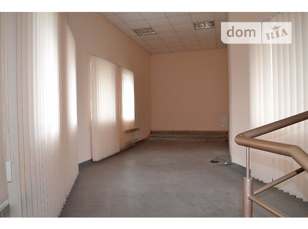 Офісне приміщення на 78 кв.м. в бізнес-центрі в Рівному фото 1 Офісне приміщення на 78 кв.м. в бізнес-центрі в Рівному фото 1