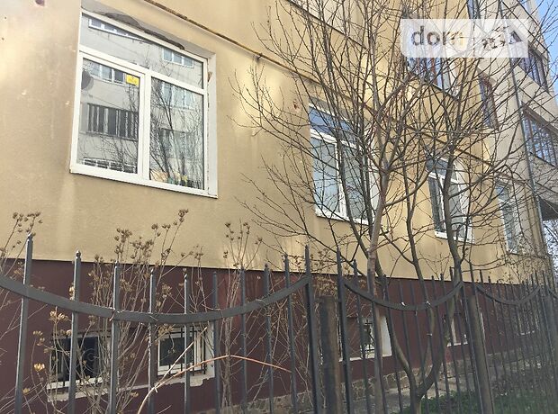 Офисное помещение на 230 кв.м. в бизнес-центре в Ивано-Франковске фото 1 Офисное помещение на 230 кв.м. в бизнес-центре в Ивано-Франковске фото 1