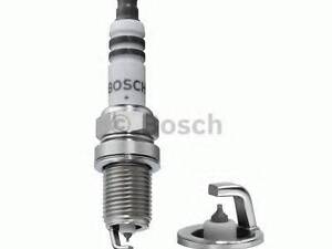 0242240650 BOSCH СВІЧКА ЗАПАЛЮВАННЯ BOSCH 0242240650 на TOYOTA CAMRY седан (_V2_)