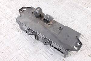 04685982AE Кнопка склопідйомника правого переднього Chrysler Pacifica 2003-2007