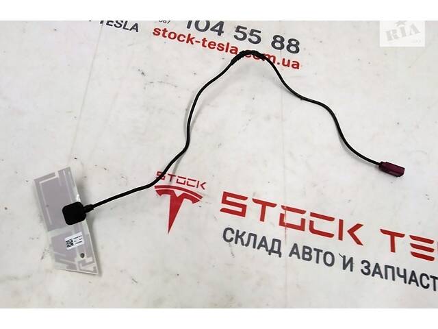 1 Антенна TELL зеркала наружного левого Tesla model S, model S REST 1041317-00-G