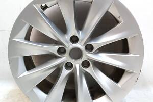 1 Колісний диск 19X8.0 ET40 - SILVER SLIPSTREAM з пошкодженням Tesla model S, model S REST 1076891-00-B