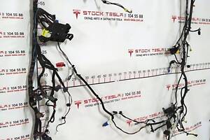 1 Електропроводка приладової панелі та кузова (нижня) Tesla model S REST 1004423-91-R