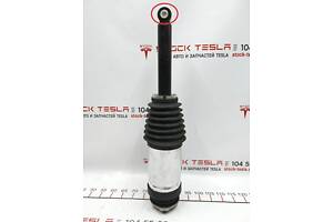 1 Модуль пневмо задній правий із пошкодженим сайлентблоком AWD Tesla model S REST 1067466-25-C
