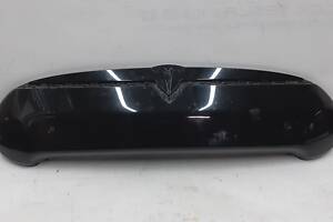 1 Накладка переднего бампера (яйцо) (с повреждением) без хрома и знака 'Т' Tesla model S 1017415-00-D