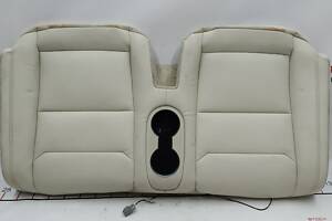 1 Обшивка нижней части 3-го ряда сидений PUR CRM в сборе с каркасом, подстаканником и USB-разъемом Tesla model X 3123808