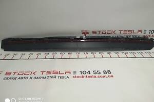 11 Стоп сигнал крышки багажника верхний Tesla model S, model S REST 6005917-00-F