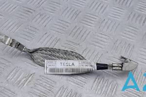 110071600D - Б/В Електропроводка на TESLA MODEL 3 Mid Range