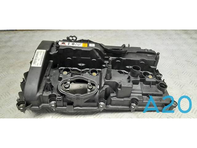 11127611278 - Б/У Крышка клапанная на BMW 5 (G30) xDrive 530 i