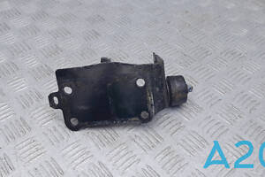 123250V010 - Б/У Кронштейн подушки на TOYOTA RAV 4 IV 2.5 4WD