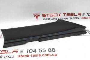 13 Облицювання багажника права (під полицю) Tesla model S, model S REST 1016337-00-D