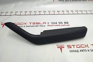 14 Подлокотник карты двери передней правой PREMIUM BLACK (с повреждениями) Tesla model 3 1090411-01-H