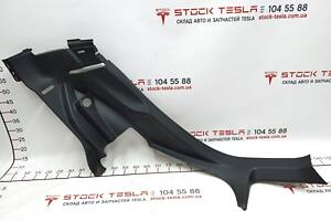 17 Облицовка стойки C нижняя левая MAMTH LTHR Tesla model S 1002534-10-H