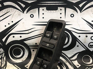 1Z0959858B, 5L0867171 Блок кнопок склоподъемника (левая, передняя) Skoda Yeti