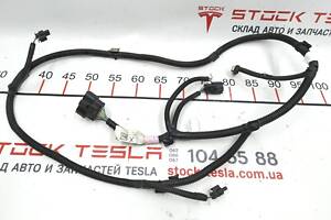 2 Електропроводка переднього бампера (в розборі) Tesla model X 1032433-00-G
