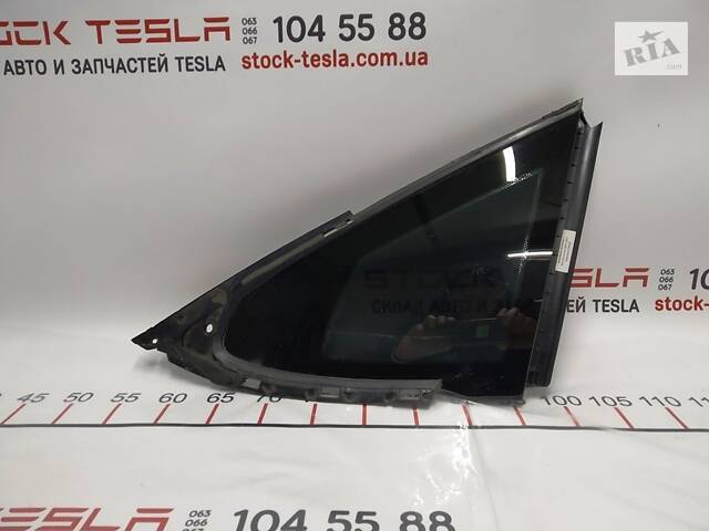 20 Скло крила заднього правого (кватирка) Tesla model S, model S REST 1051821-80-D