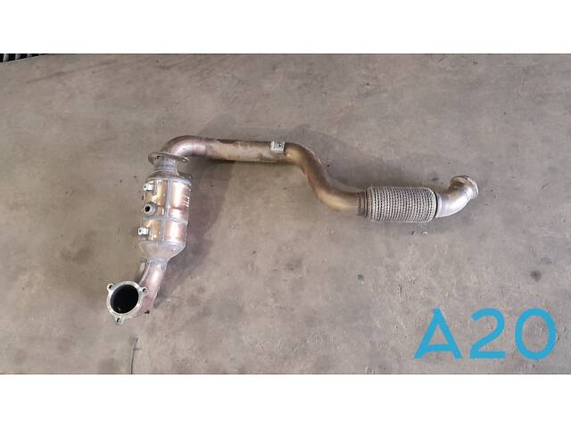 200A05DD0A - Б/У Катализатор на INFINITI QX30 2.0 Base - Фото 1