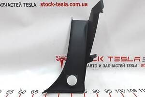 21 Накладка багажного проёма наружная правая Tesla model S, model S REST 1021438-00-D