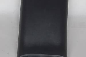 23 Декоративная накладка центральной консоли задняя верхняя Tesla model 3 1087930-00-B