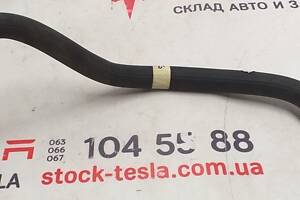 27 Шланг охлаждения 4-х ходовой клапан насос системы охлаждения Tesla model S REST 1065818-00-C