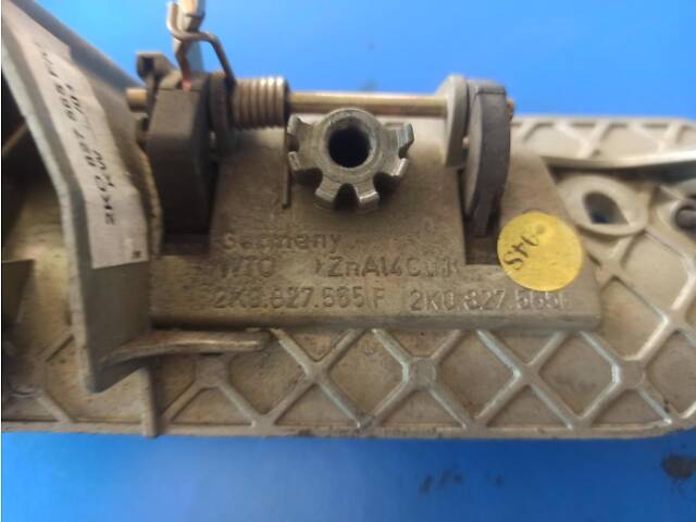 2K0827565F 2K0827565G Замок Ручка задньої лівої дверки зовнішня VW Caddy 2005-2015 - Фото 2