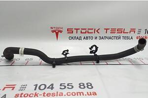 3 Шланг охлаждения насос-расширительный бачок Tesla model S REST 1066686-00-B