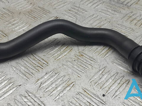 32222162 - Б/У Патрубок клапана вентиляции картера на VOLVO